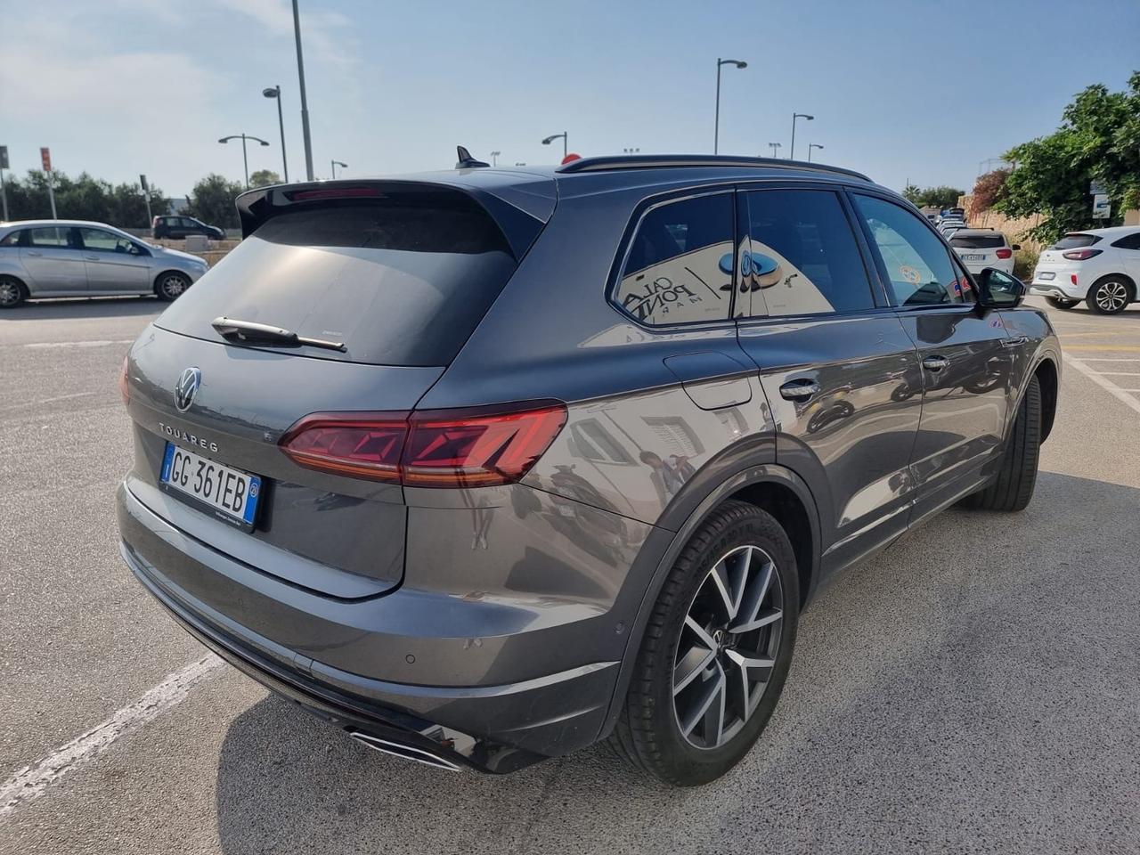 Volkswagen Touareg 3.0 V6 TDI 286 CV SCR