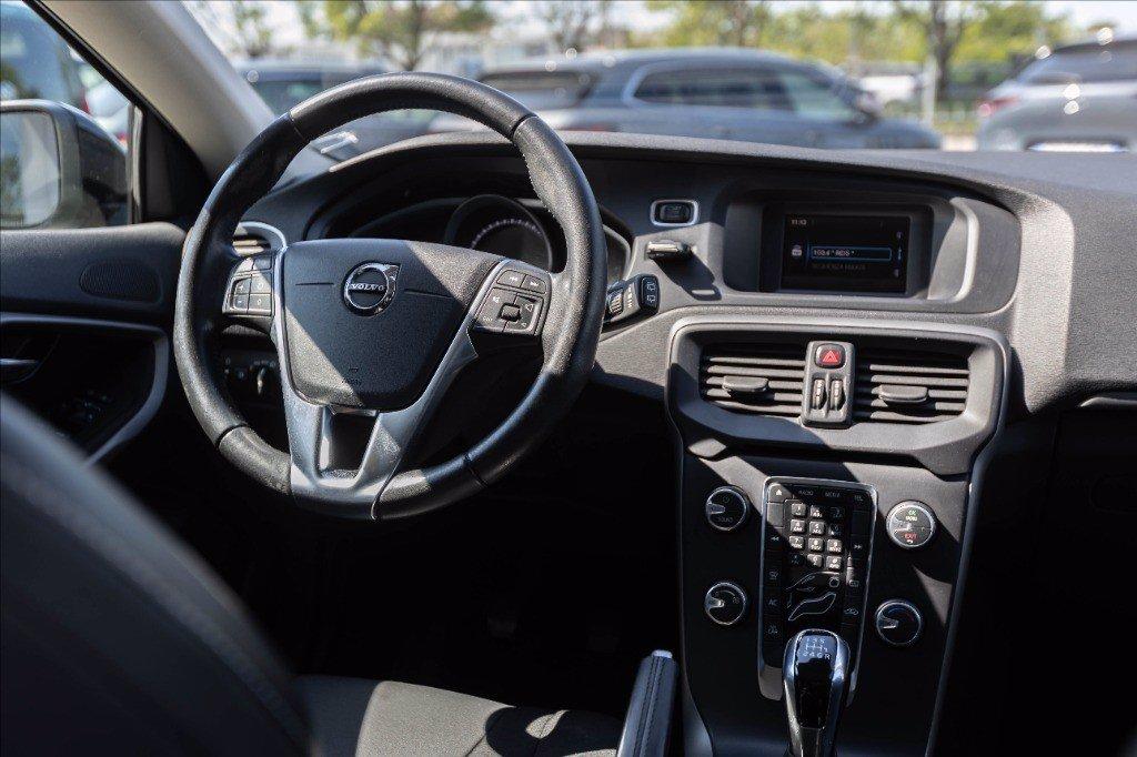 VOLVO V40 2.0 d2 Plus del 2018