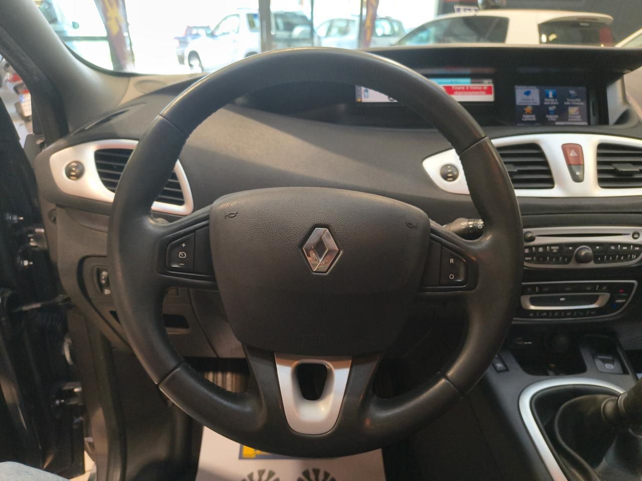 Renault Scénic 1.5 dCi 110CV Dynamique