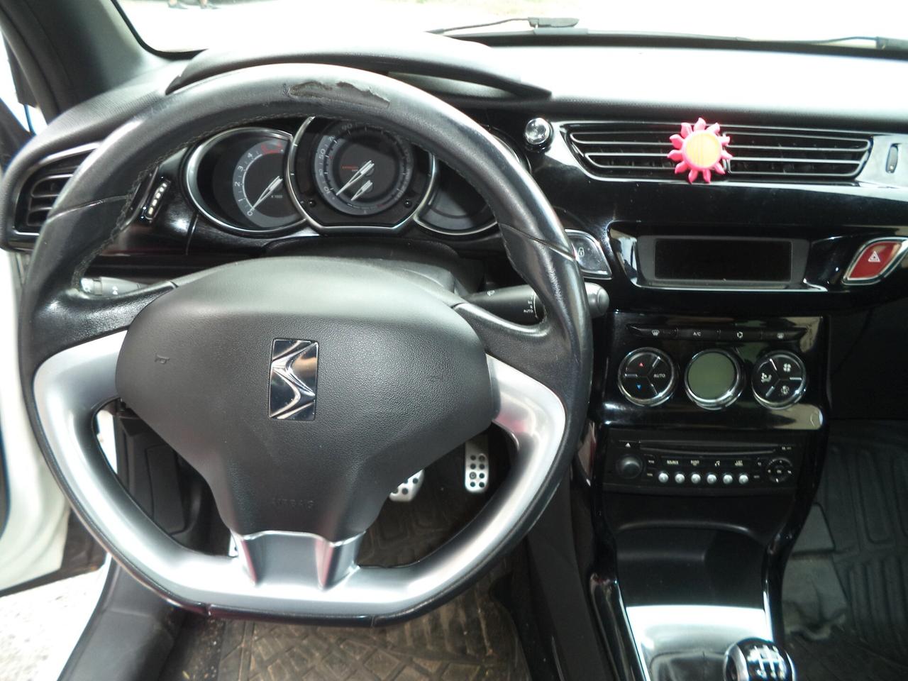 Ds DS3 HDi 70CV So Chic BICOLORE OK NEOPATENTATI CINGHIA FATTA