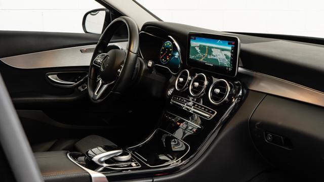 MERCEDES-BENZ C 220 d 4Matic Auto Premium IVA ESPOSTA