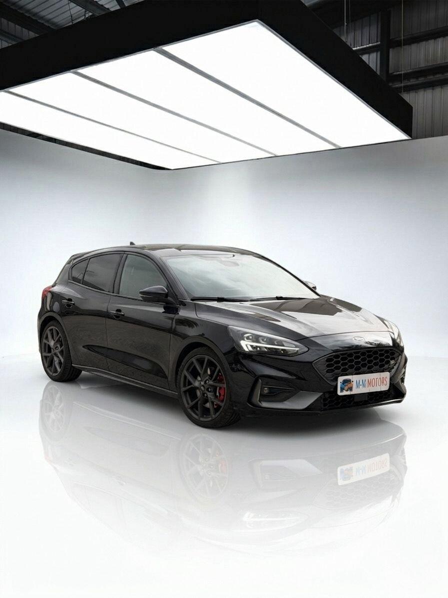 Ford Focus ST LINE