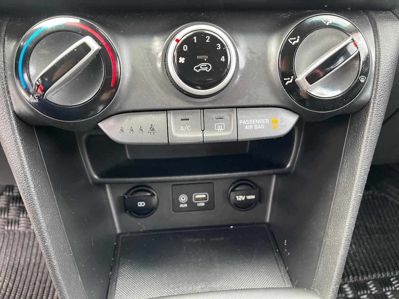 Hyundai kona-1.6 crdi-full-08/2020