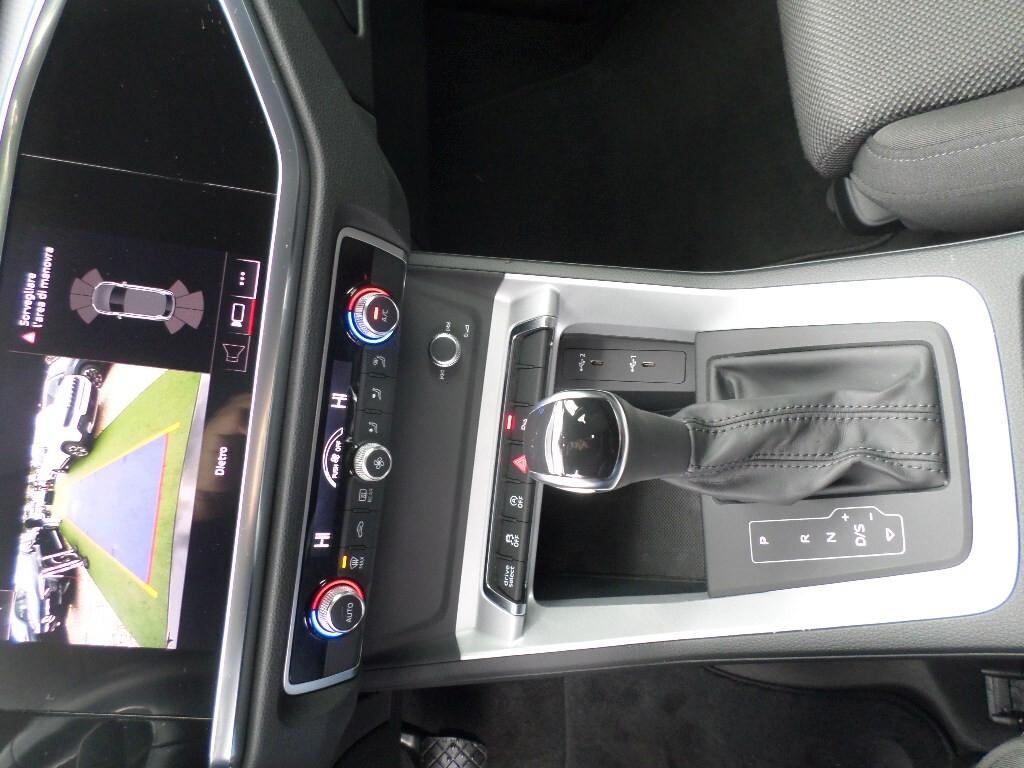 Audi Q3 45 TFSI quattro S tronic line edition