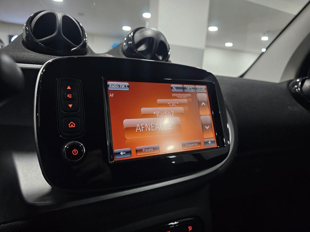 NUOVA SMART FORTWO CABRIO 1.0 BENZ 70CV AUTOMATIC SUPER PASSION