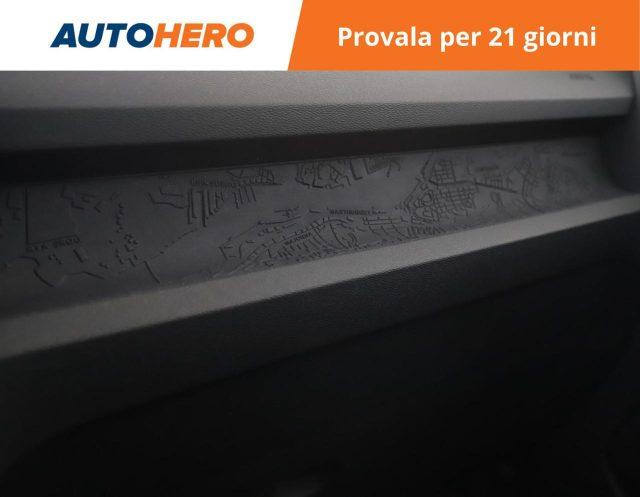 VOLVO XC40 T2 Geartronic Momentum Core