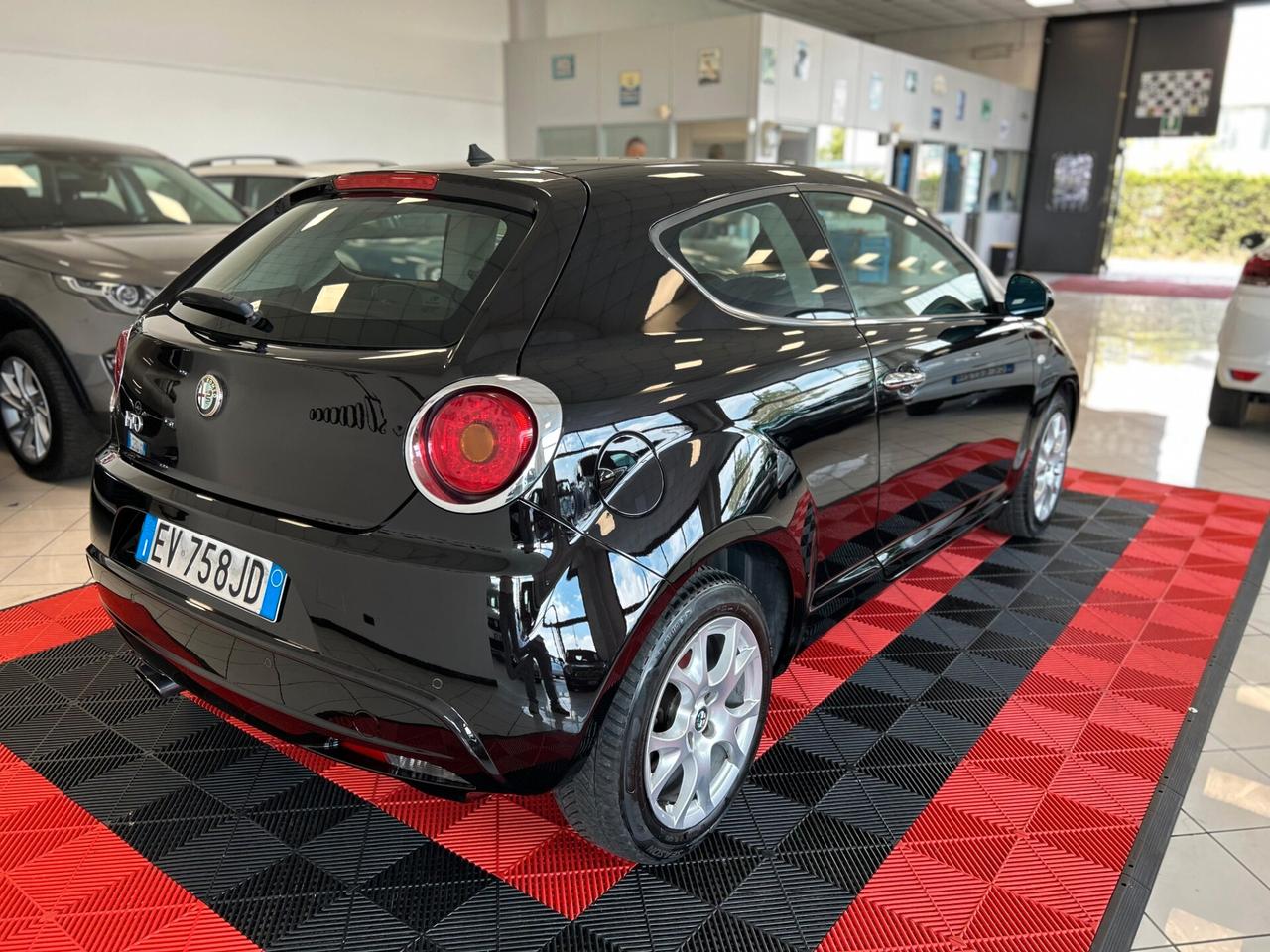 Alfa Romeo MiTo 1.4 T 140 CV M.air S&S TCT Distinctive