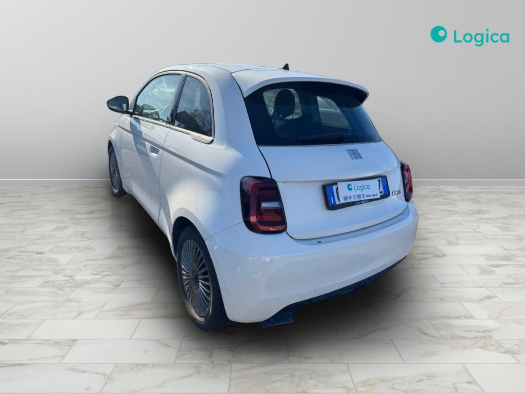 FIAT 500e - 500e 42 kWh Icon