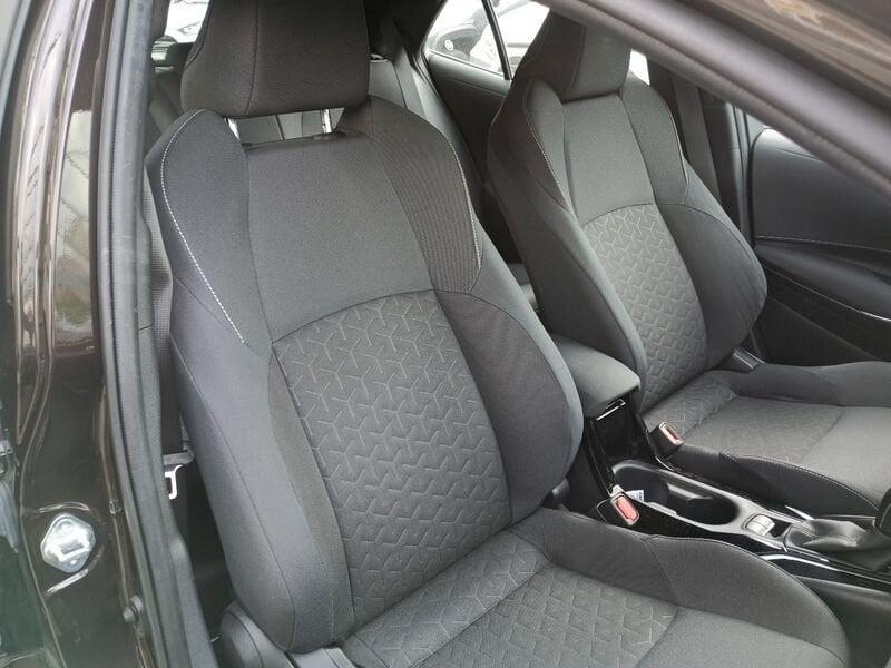 Toyota Corolla 1.8 Hybrid Active