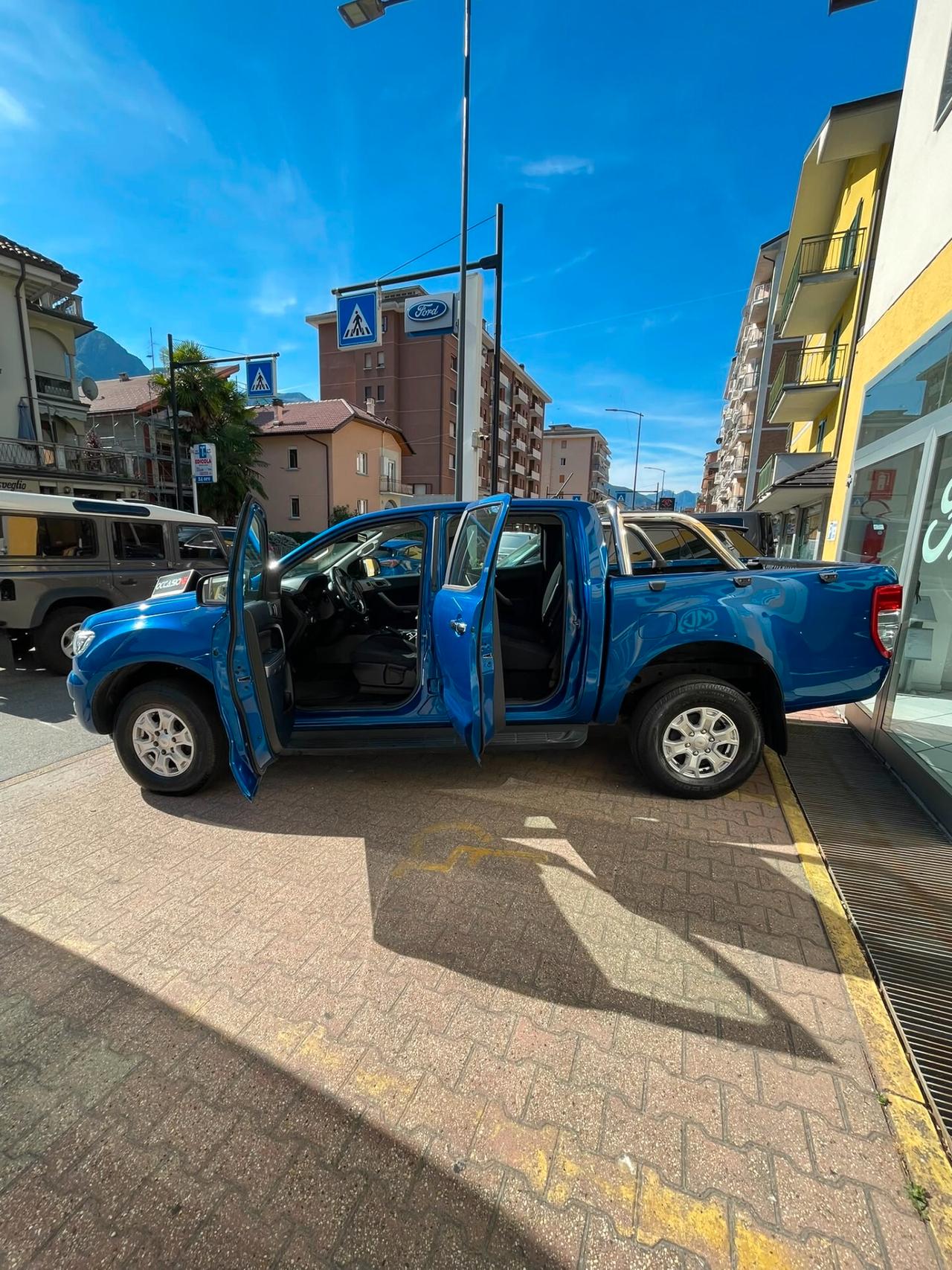 Ford Ranger 2.0 TDCi DC XLT 5 posti
