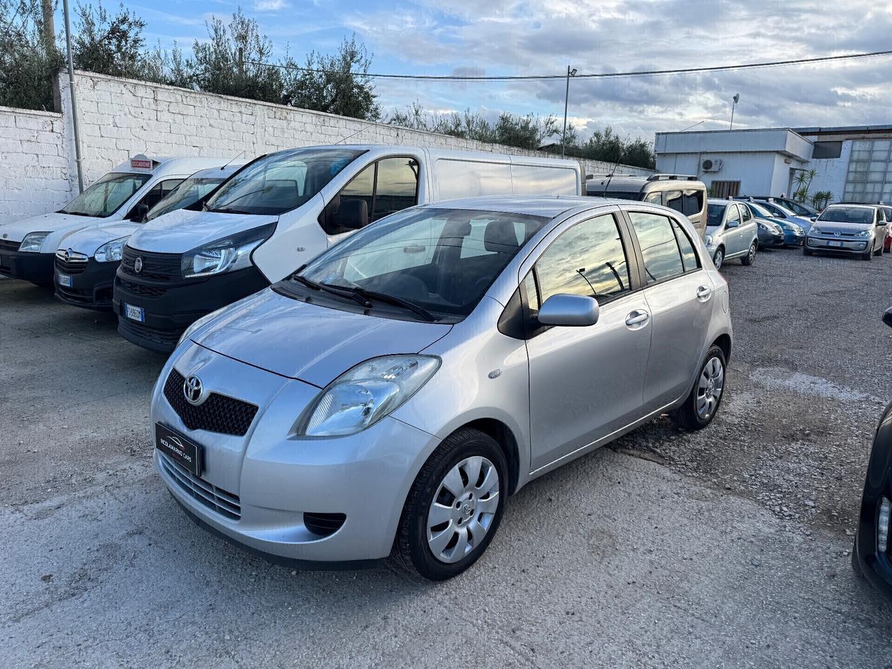 Toyota Yaris 1.0 5 porte Sol “NUOVISSIMA”