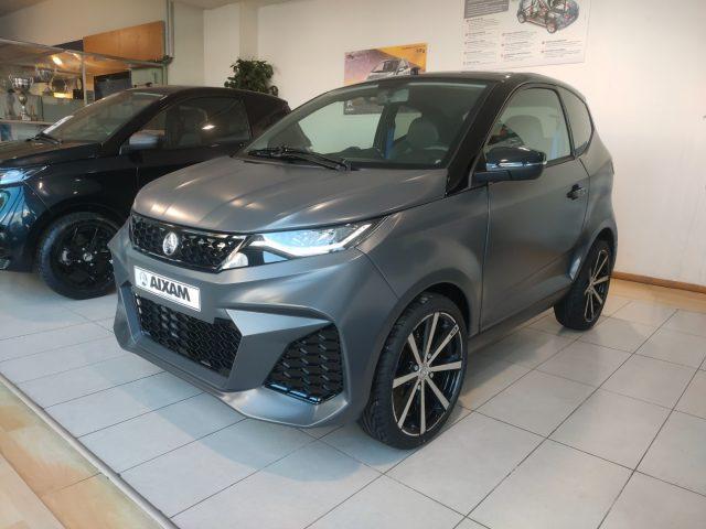 AIXAM City E-GTO Automatic Pelle Alcantara CarPlay Camera
