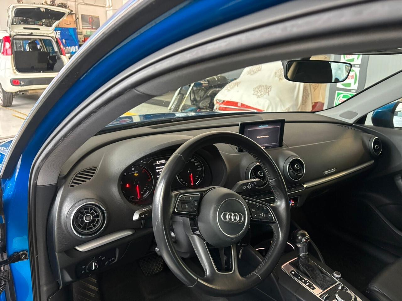 Audi A3 SPB 2.0 TDI S tronic Business