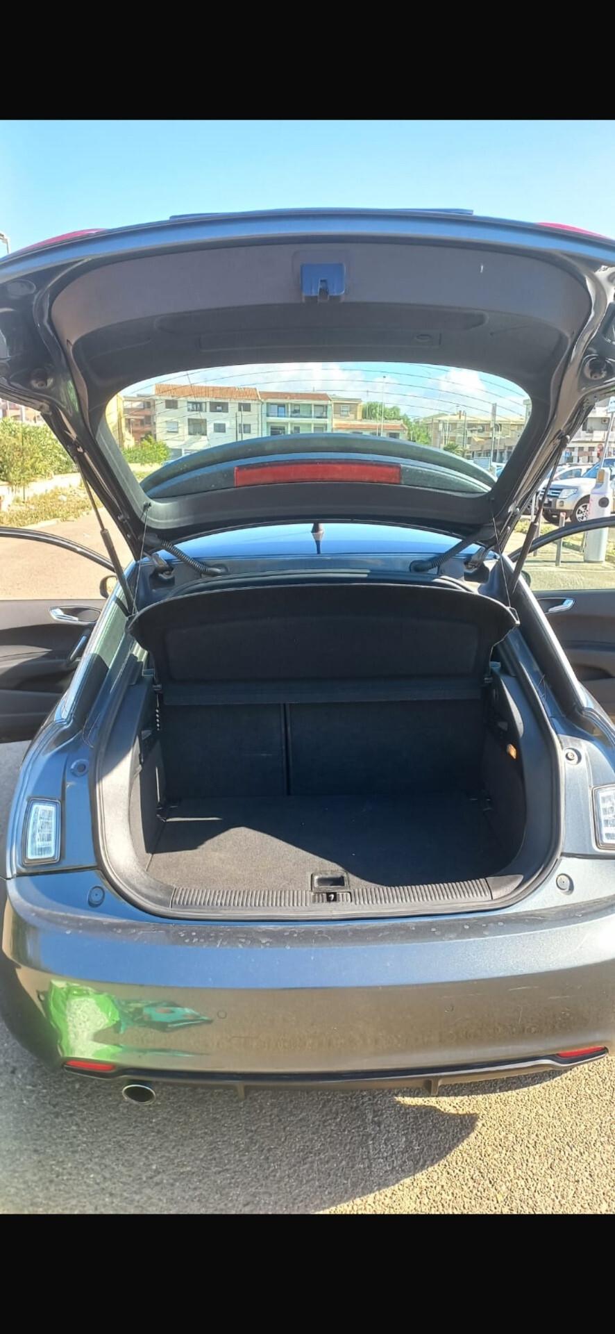 Audi A1 1.6 TDI 105 CV Attraction