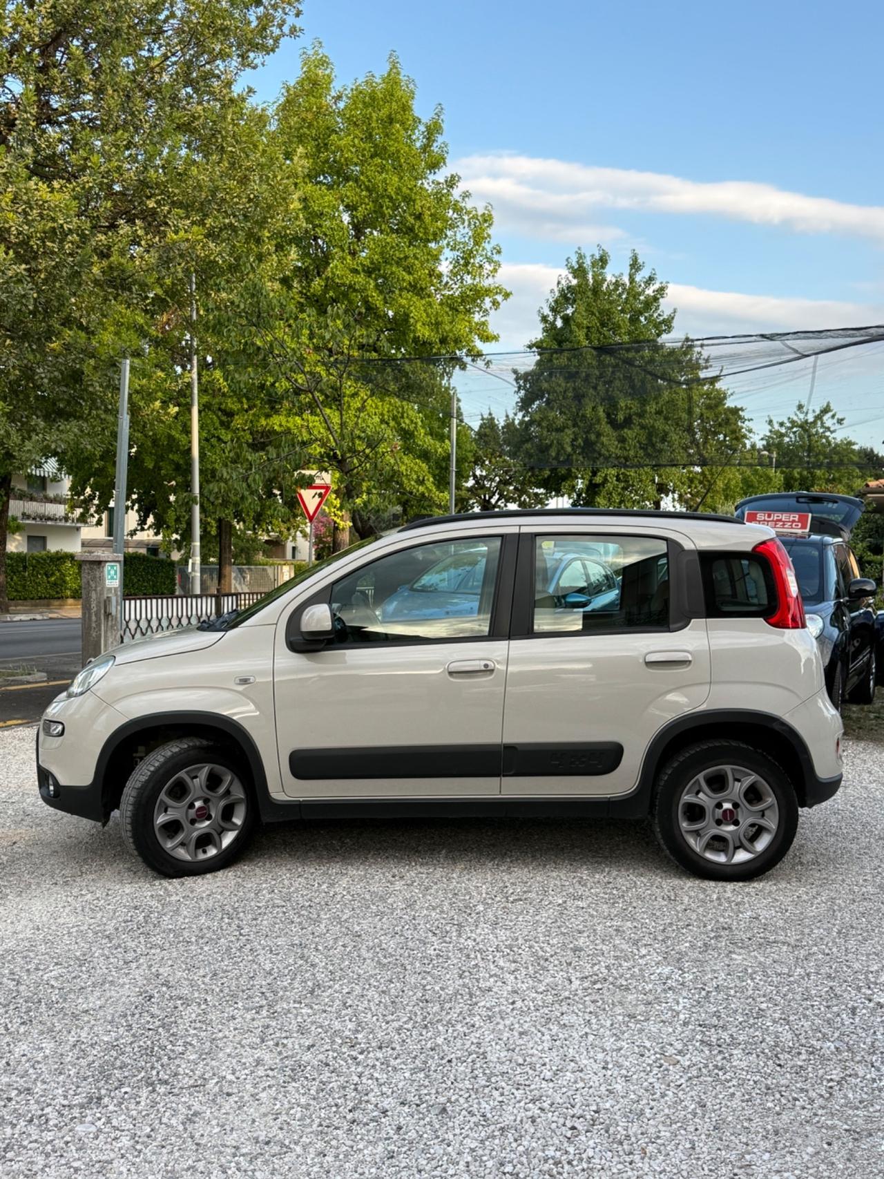 Fiat Panda 1.3 MJT S&S 4x4 GANCIO TRAINO