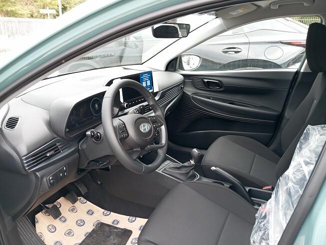Hyundai i20 1.2 MPI MT Connectline