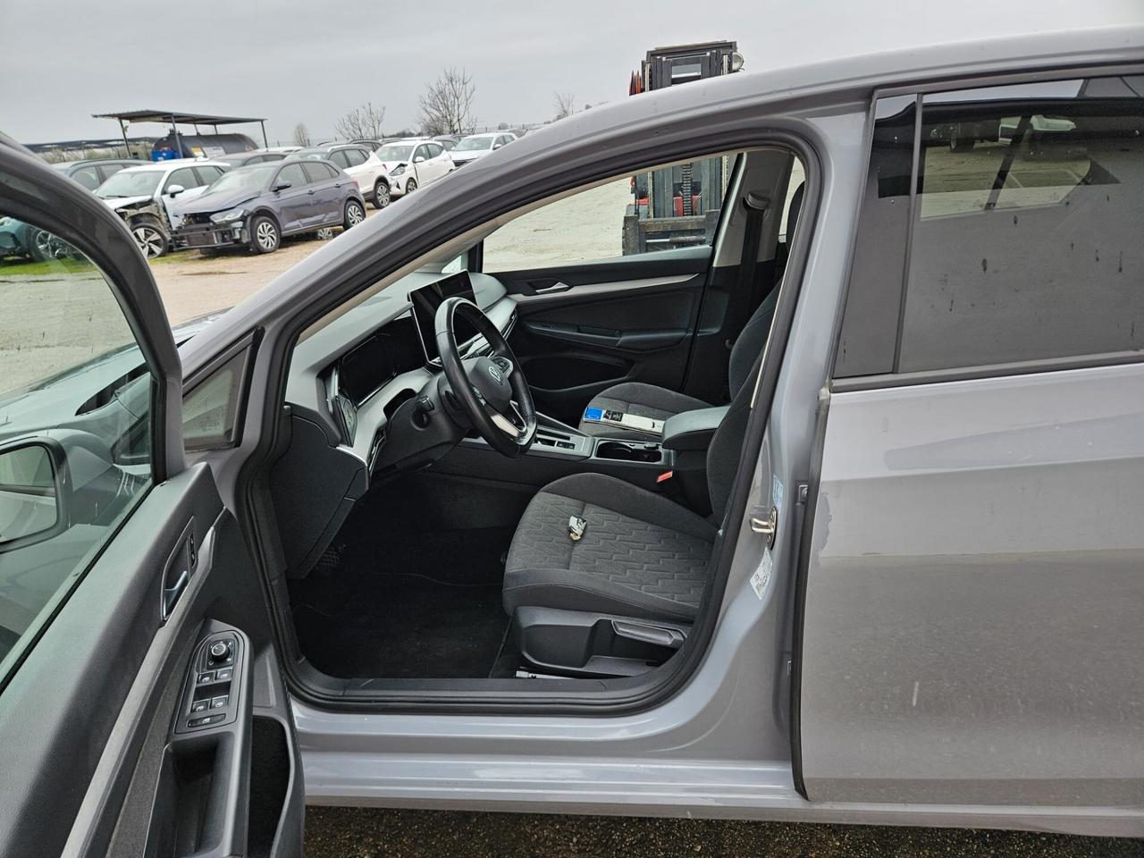Volkswagen Golf 2.0 tdi 150cv dsg INCIDENTATA