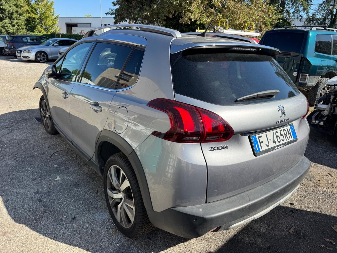 Peugeot 2008 BlueHDi 120 S&S Allure