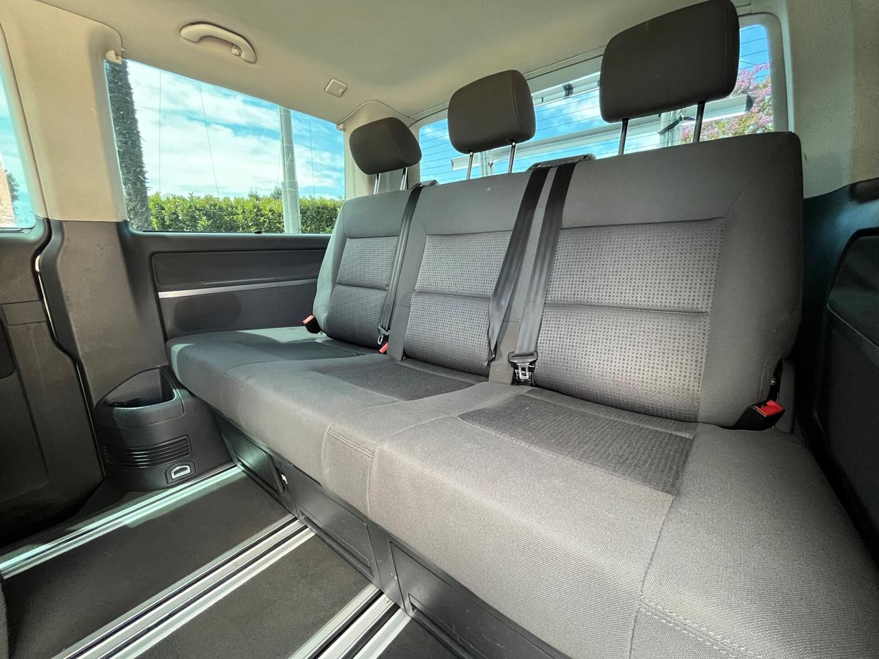 Volkswagen Multivan 2.5 TDI/130CV Highline