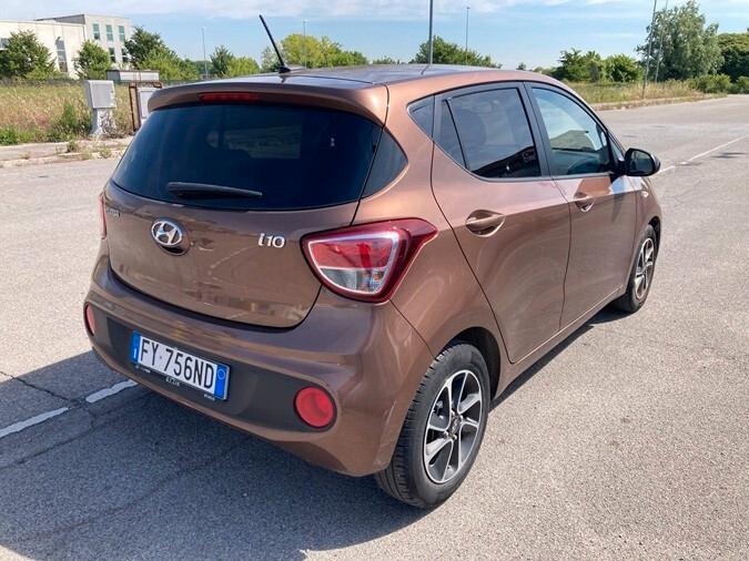 Hyundai i10 1.0 MPI Tech A/T