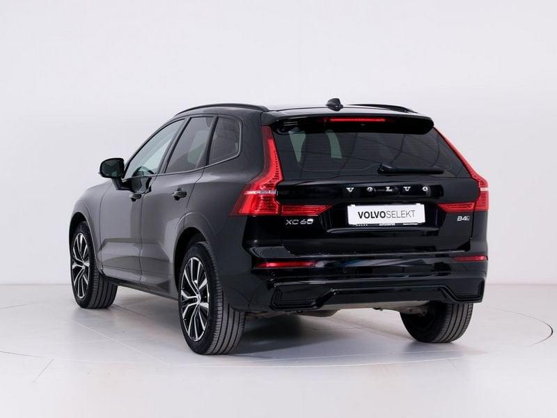 Volvo XC60 B4 (d) 197CV AWD AUT PLUS DARK