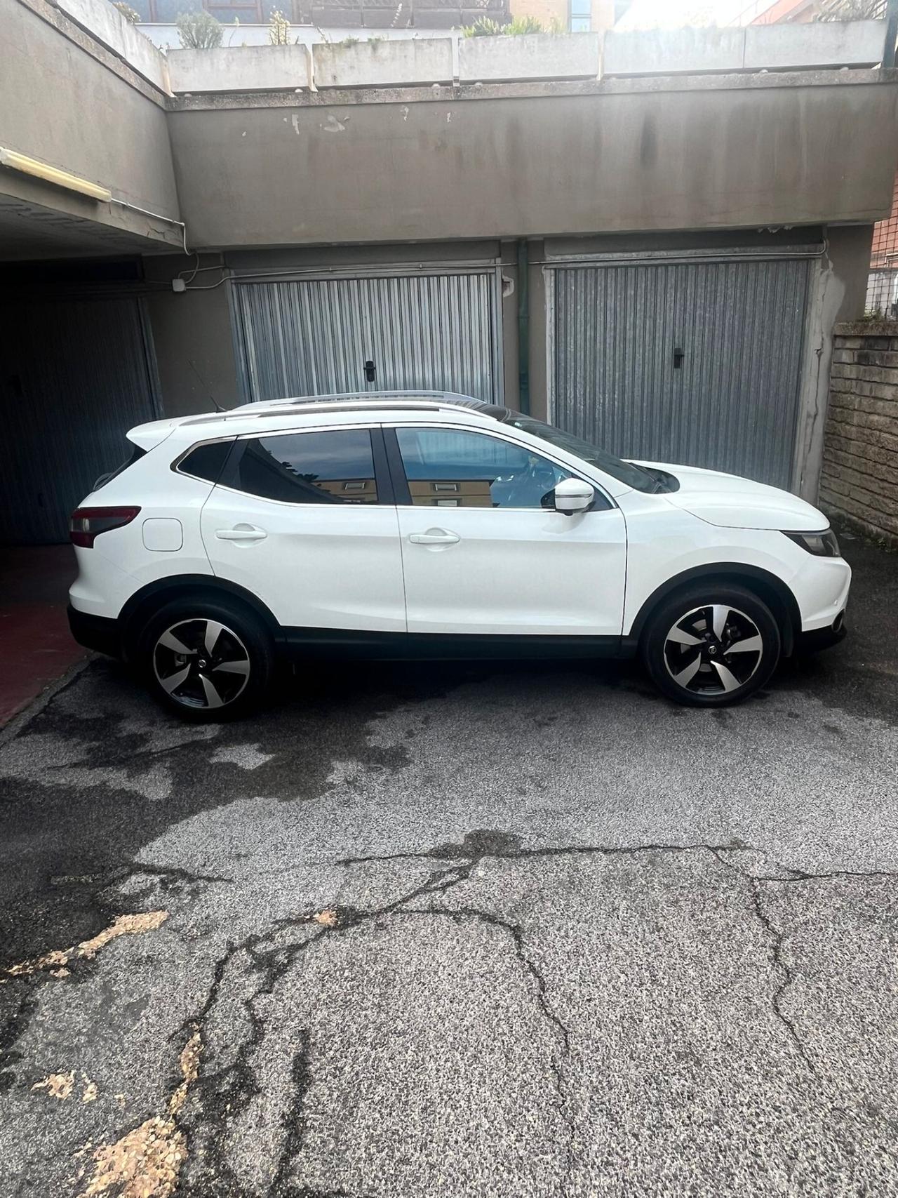 Nissan Qashqai 1.6 dCi 2WD Acenta N-CONNECTA