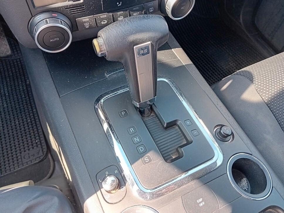 Volkswagen Touareg 2.5 R5 TDI DPF tiptronic
