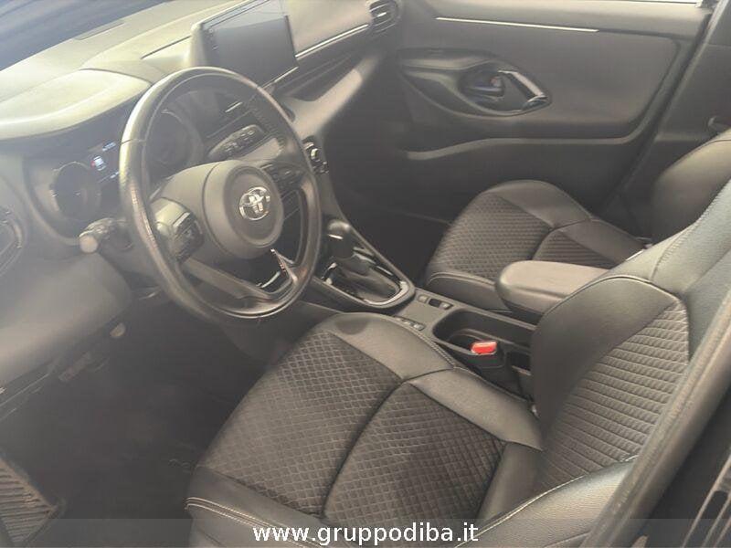 Toyota Yaris IV 2020 1.5h Lounge