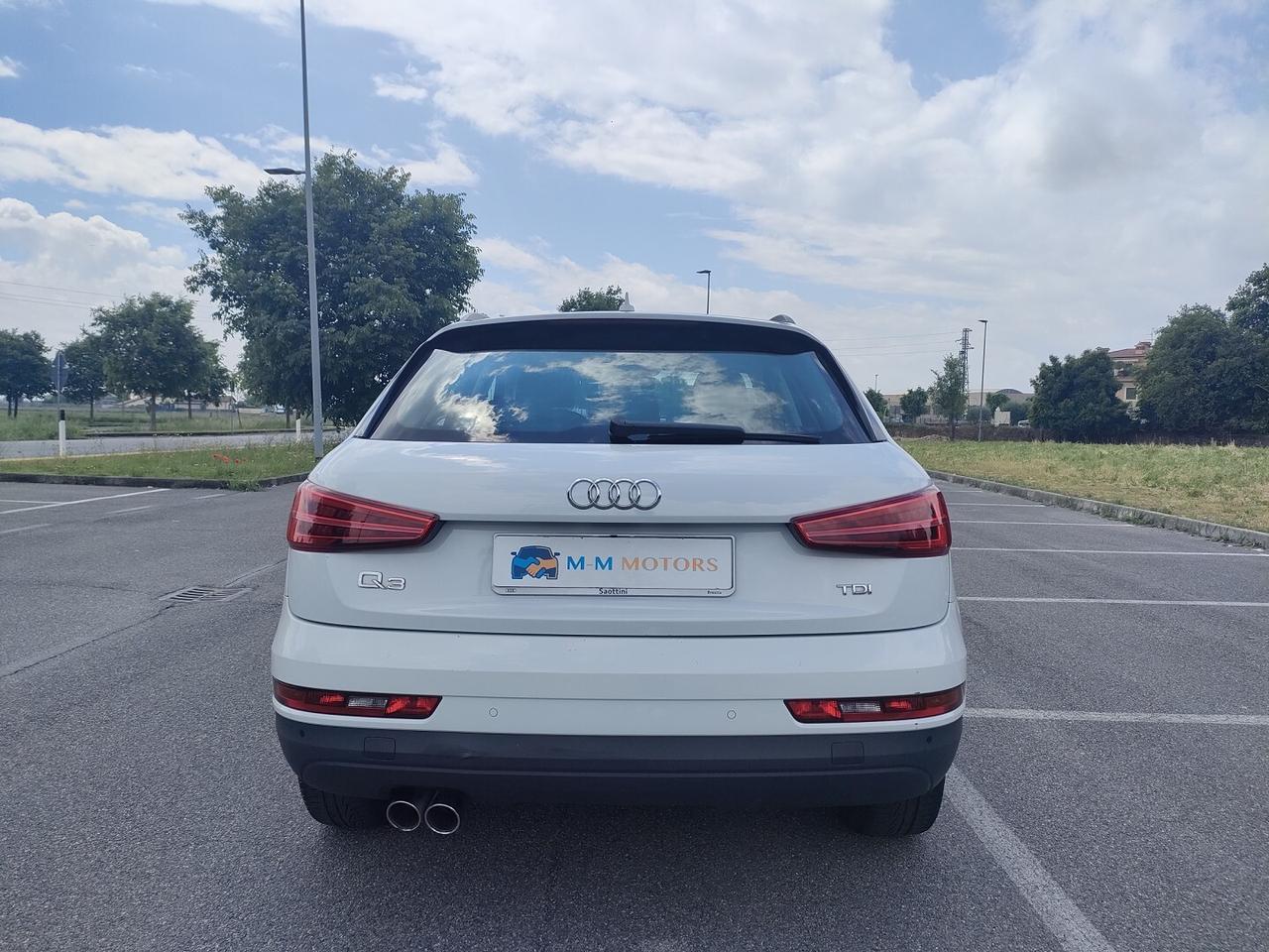 AUDI Q3 2.0 tdi Business 150cv s-tronic