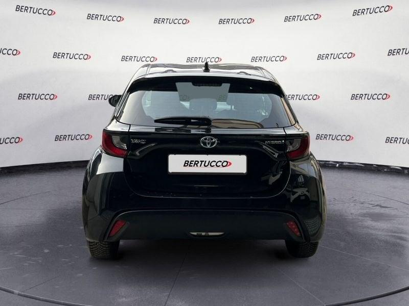 Toyota Yaris 4ª serie 1.5 Hybrid 5 porte Active