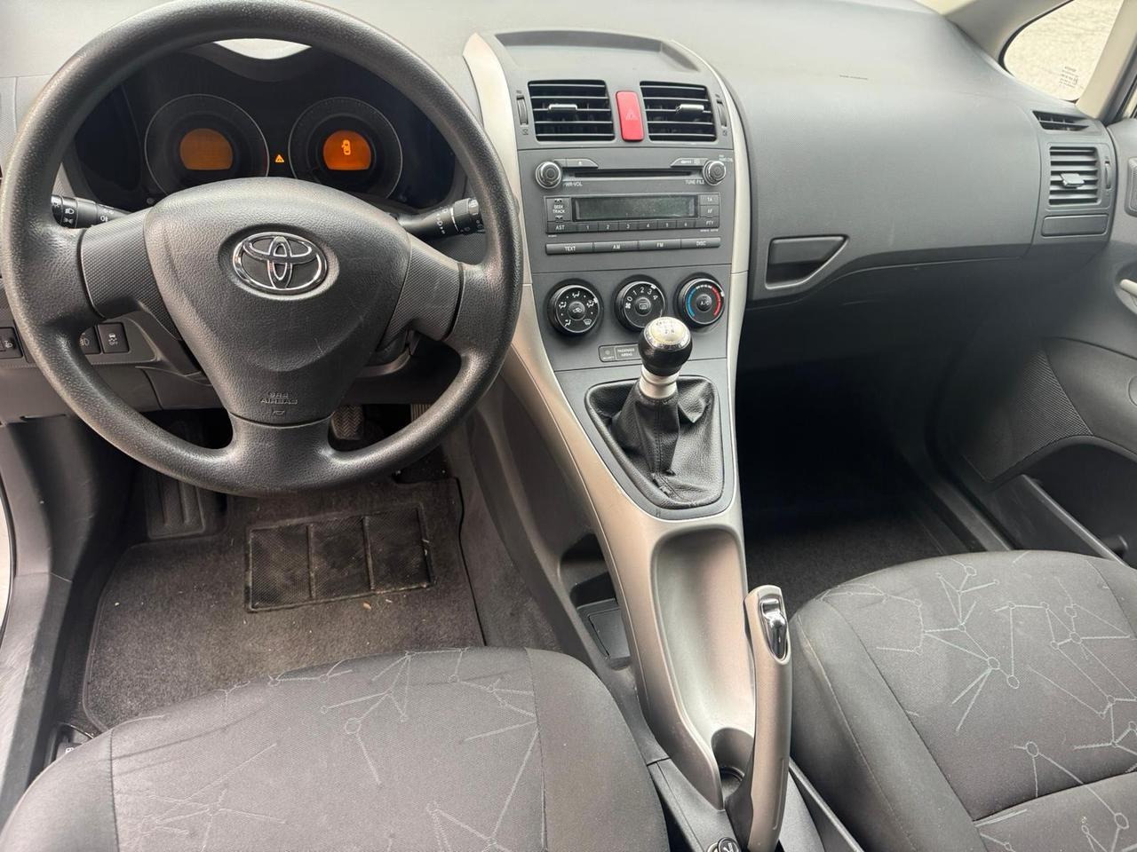 Toyota Auris 1.4 D-4D 5 porte