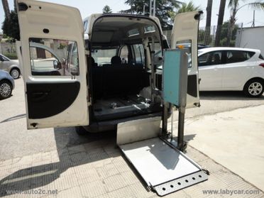 FIAT Doblò 1.9 JTD TRASPORTO DISABILI