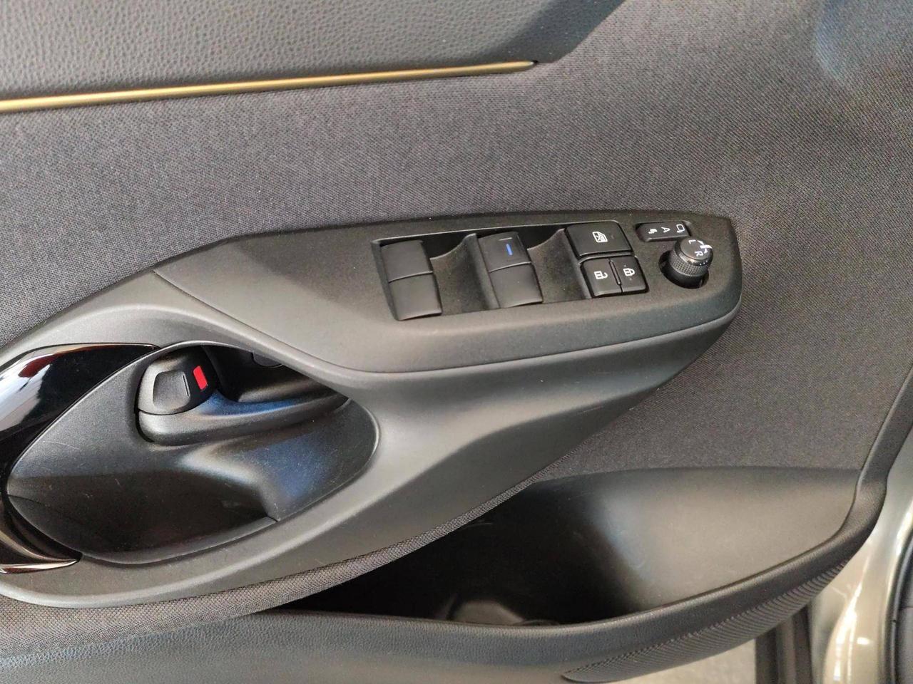 Toyota Yaris Cross 1.5h Adventure awd-i 116cv