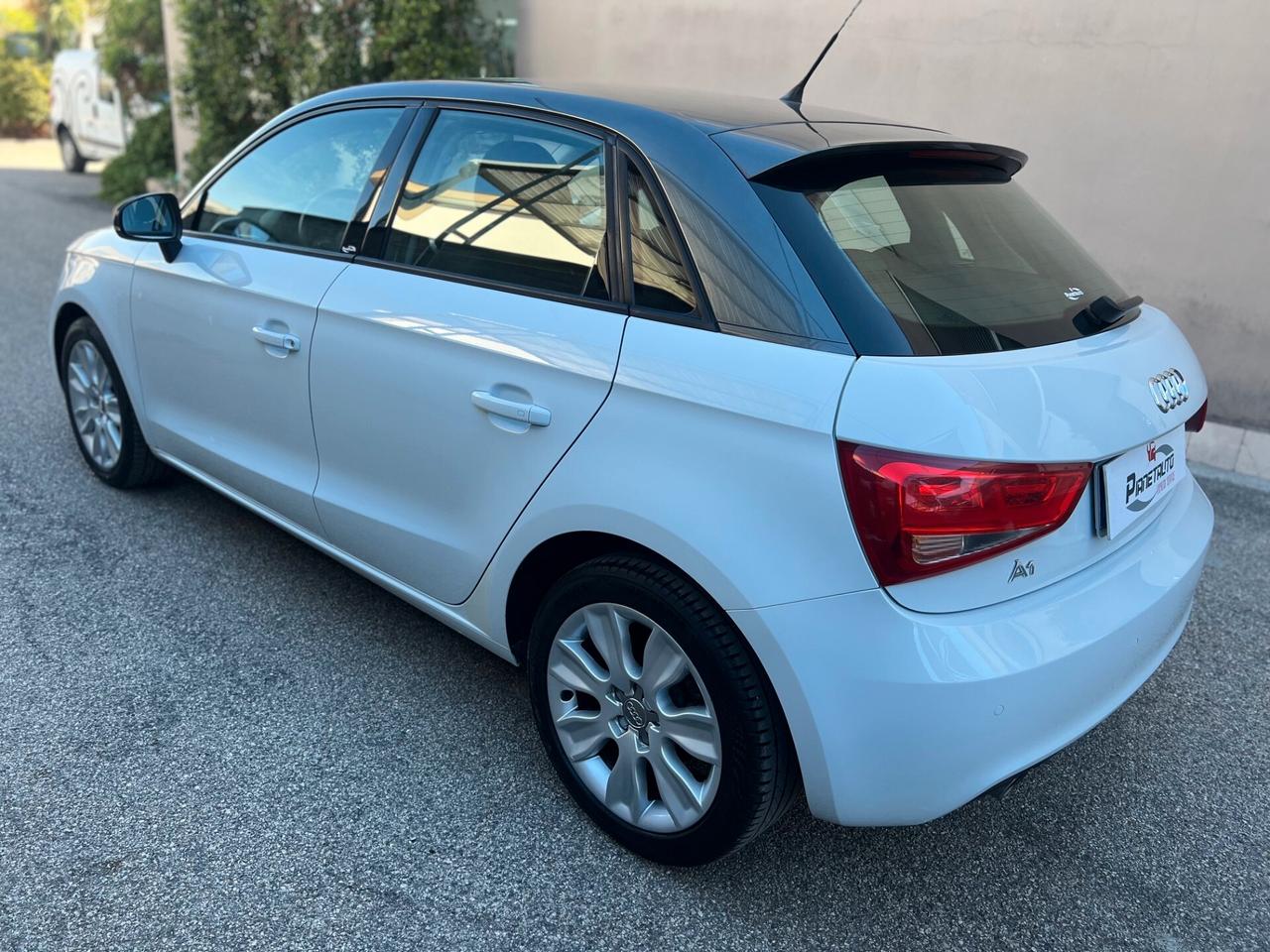 Audi A1 SPB Sportback 1.6 tdi Ambition 105cv LED/PDC PERFET.