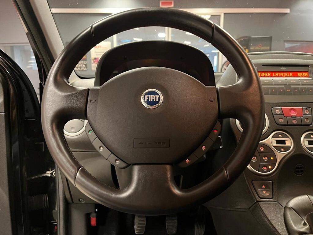 Fiat Panda 1.3 MJT 16V 4x4 Monster