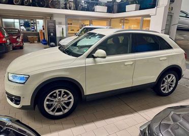 Audi Q3 Q3 I 2011 2.0 tdi Advanced quattro 177cv s-tronic