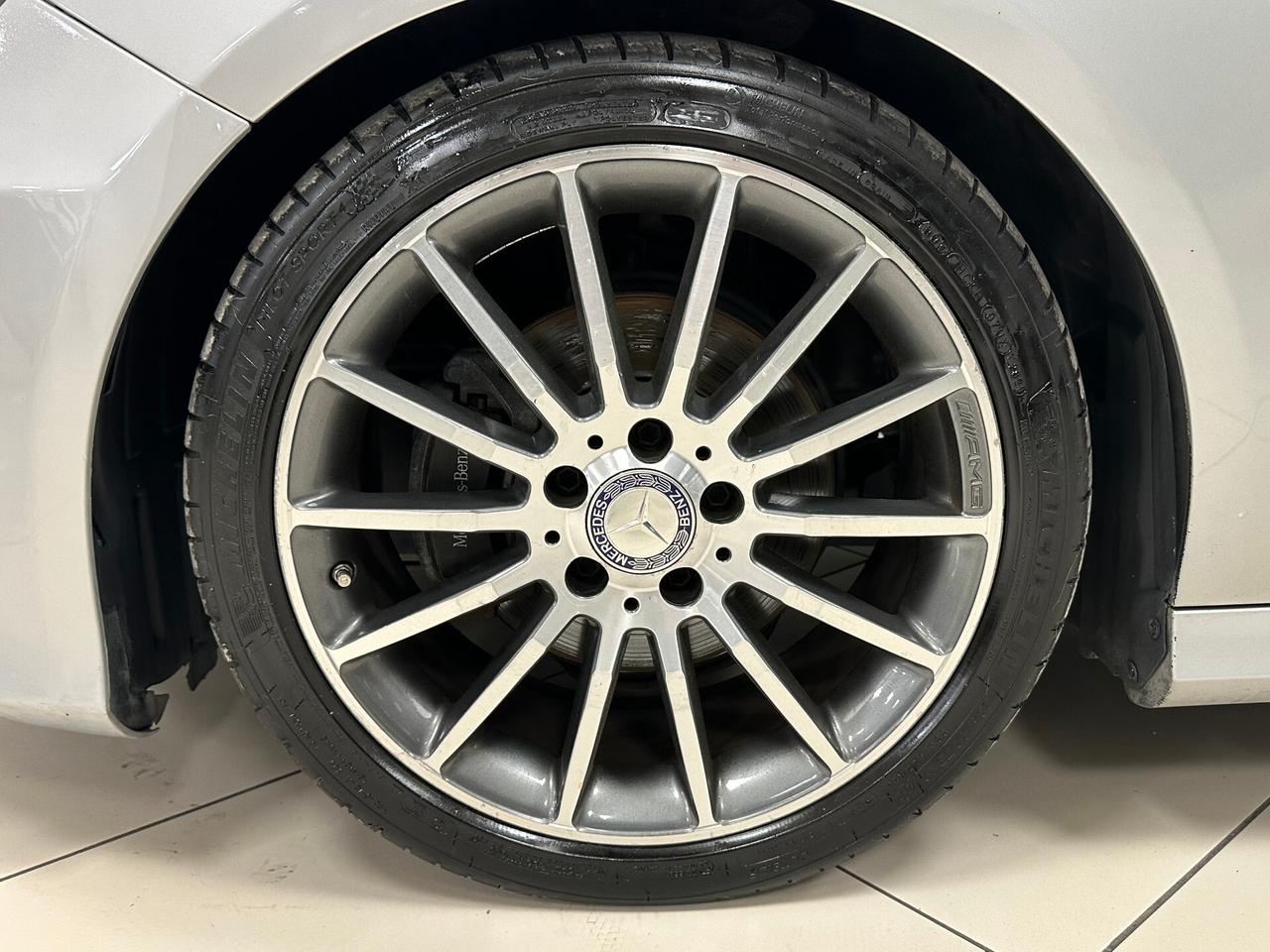 Mercedes-benz A 200 CDI Automatic Premium 136CV - 2014