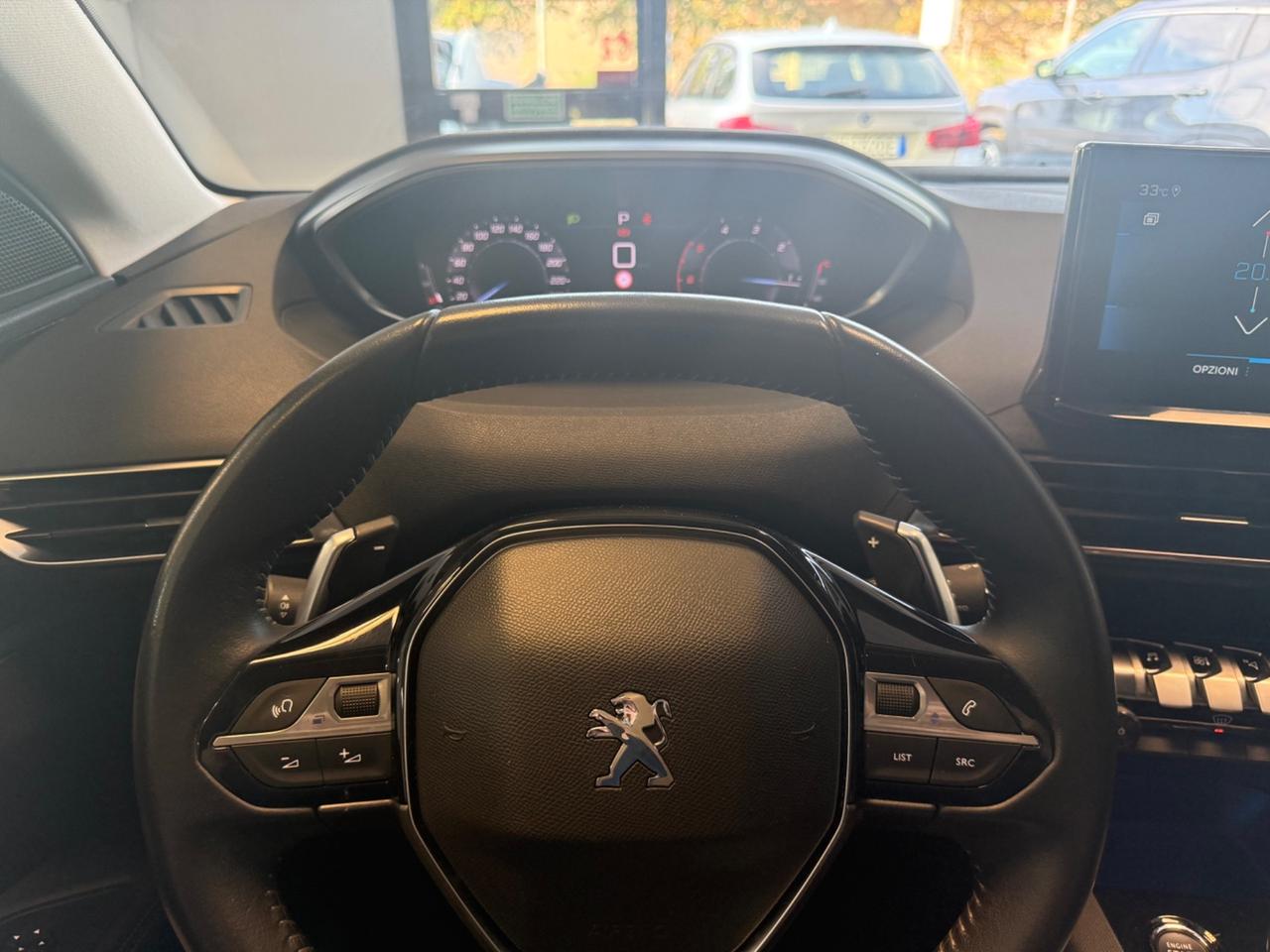 Peugeot 3008 BlueHDi 130 S&S EAT8 Allure