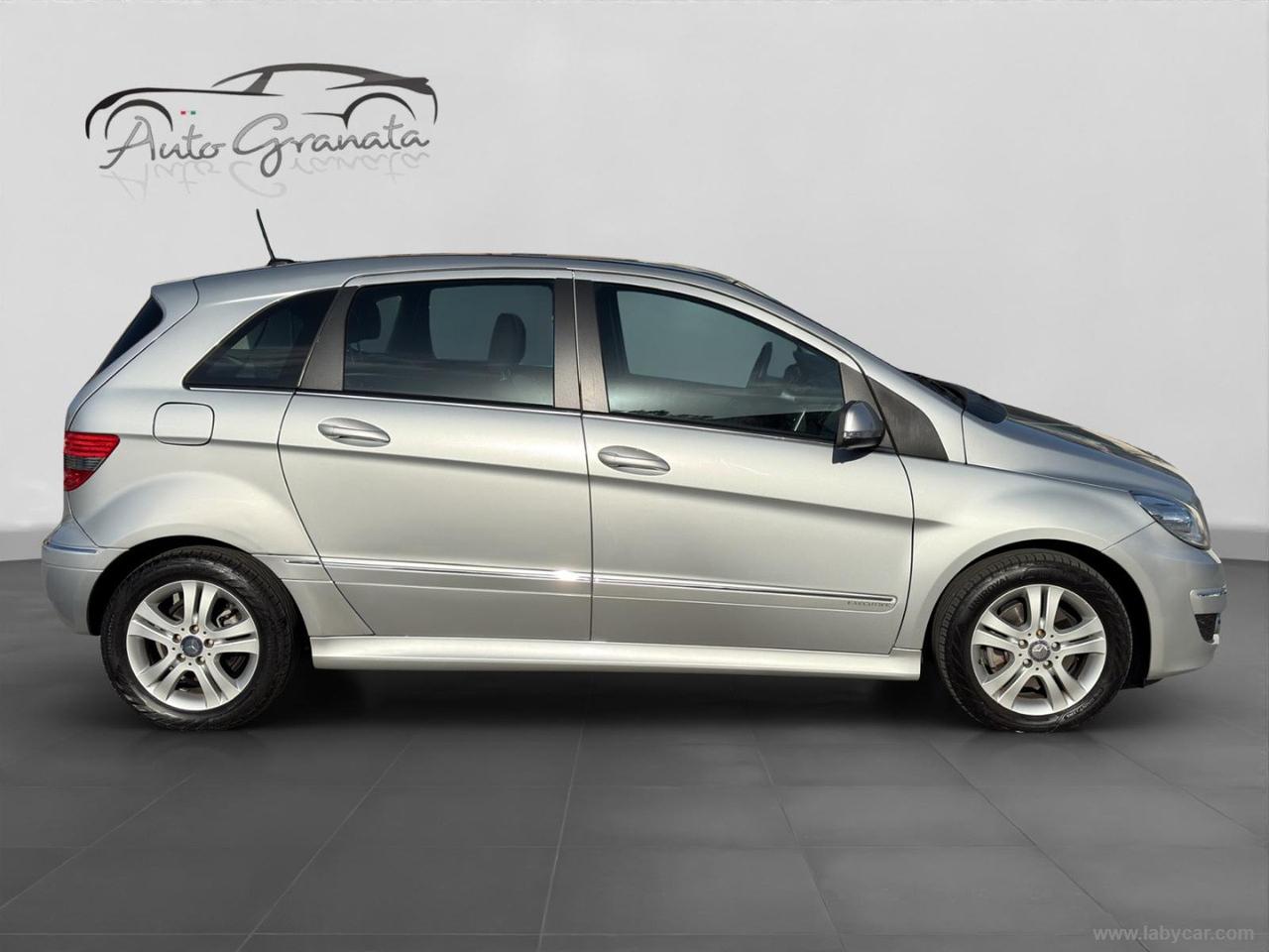 MERCEDES-BENZ B 180 CDI Premium