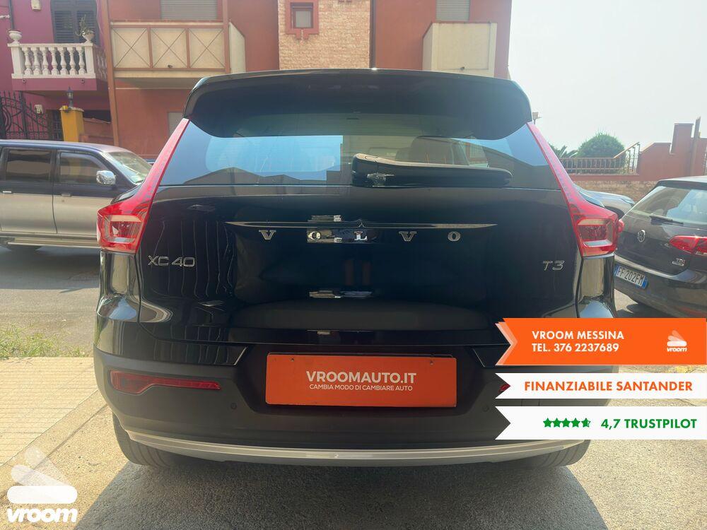 VOLVO XC40 (2017-->) XC40 T3 Momentum Pro
