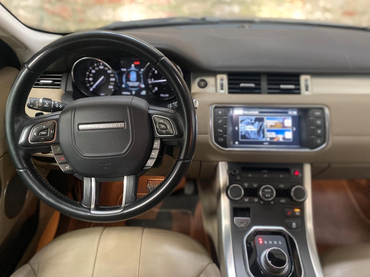 Land Rover Range Evoque 2.2 Sd4 5p. Pure Tech Pack