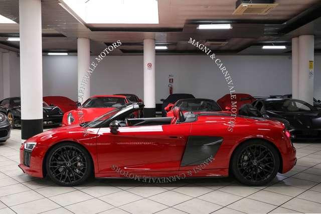 Audi R8 SPYDER PLUS|FULL CARBON PACK|BANG&OLUFSEN|CARBO