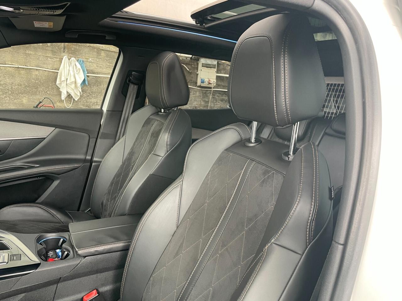 Peugeot 3008 BlueHDi 180 S&S EAT8 GT TETTO