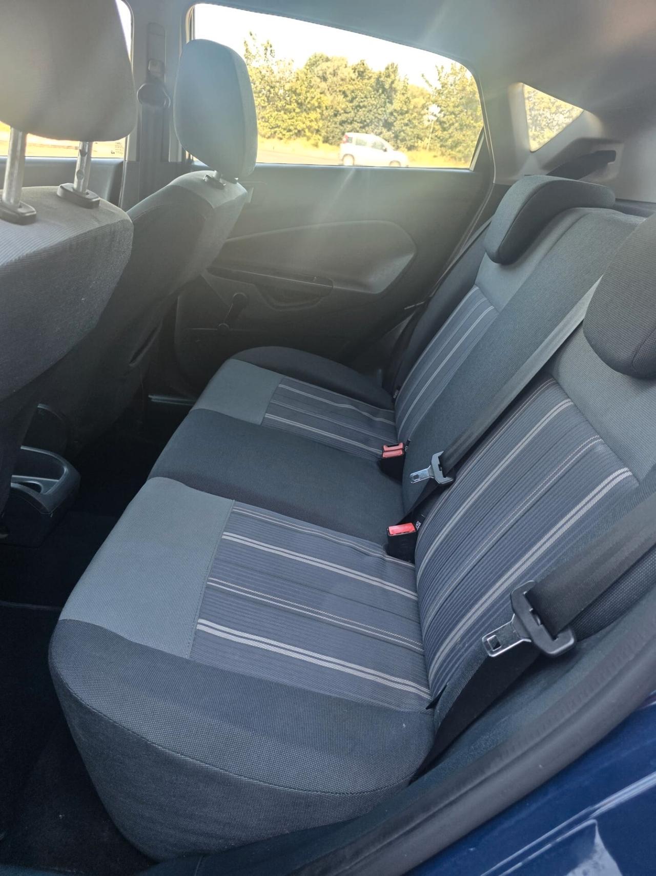 Ford Fiesta 1.4 5 porte Bz.- GPL Titanium