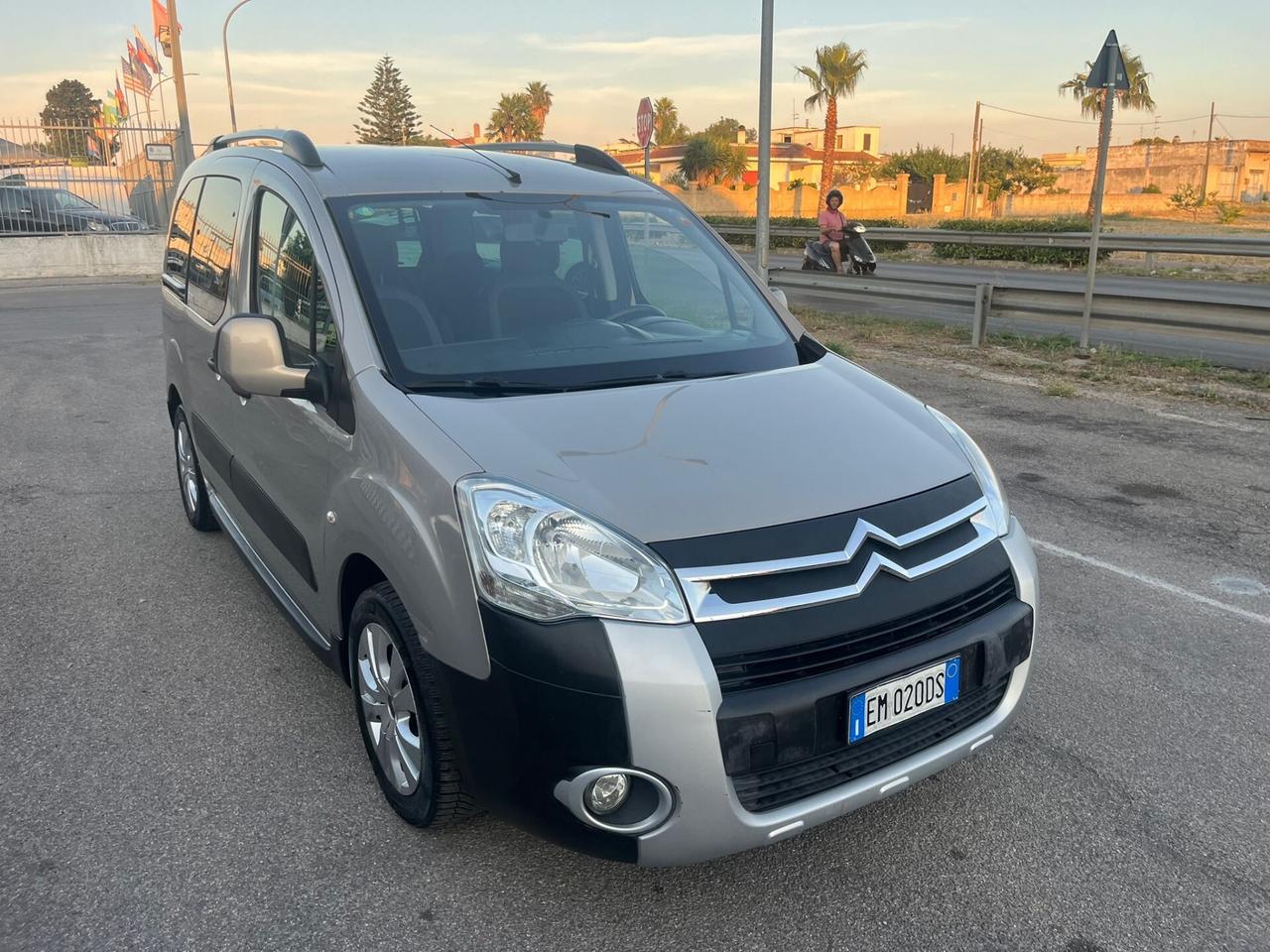 Citroen Berlingo 1.6 HDi XTR Theatre Unipro 2012