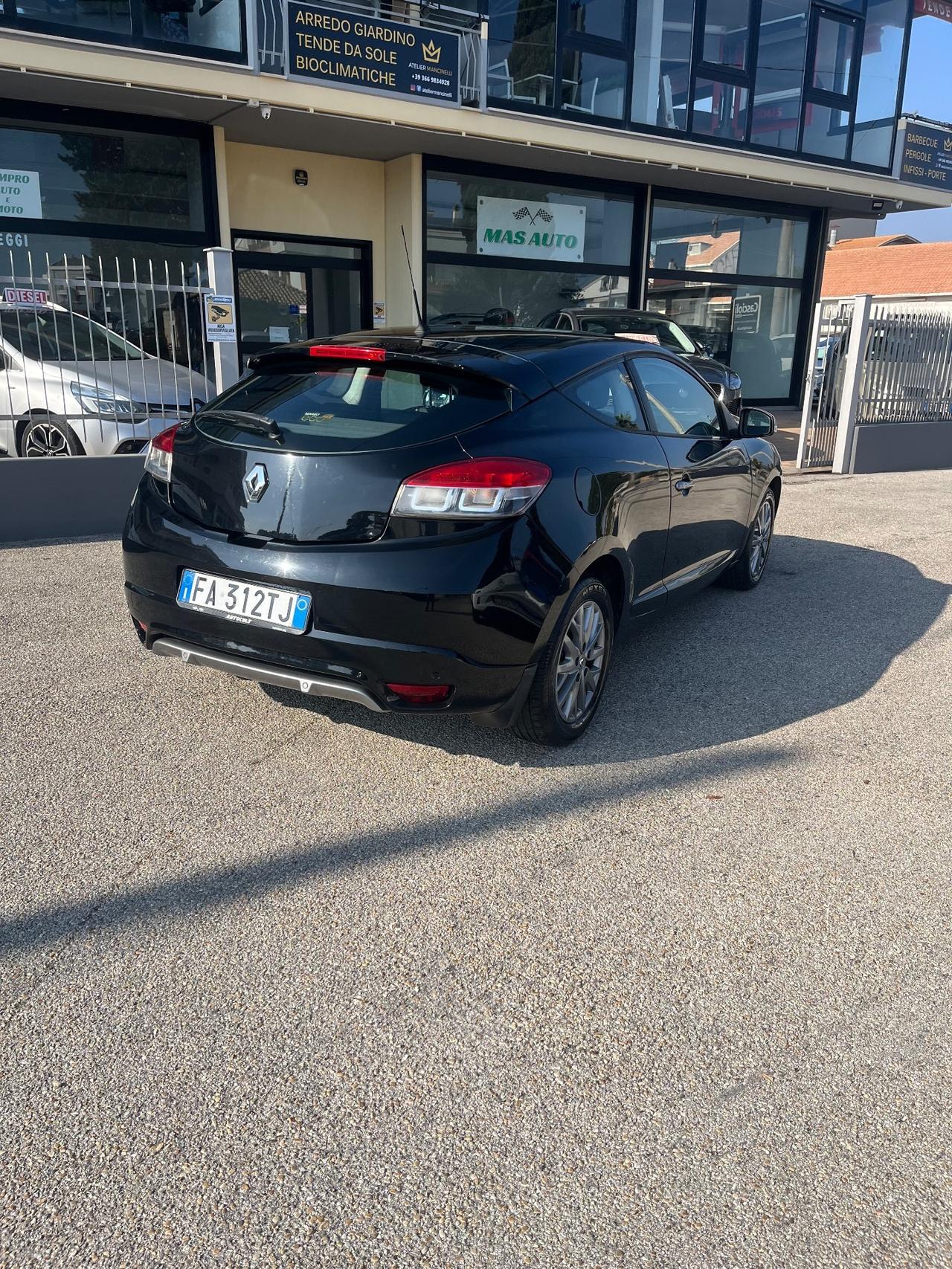 Renault Megane Mégane Coupé 1.5 dCi 110CV Start&Stop Energy GT Line