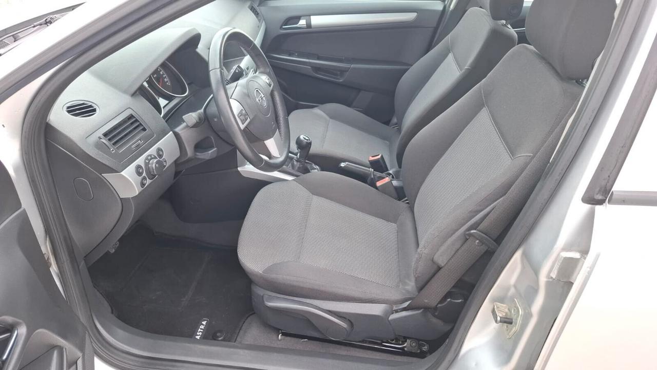 Opel Astra 1.7 CDTI 110CV ecoFLEX 5 porte Enjoy
