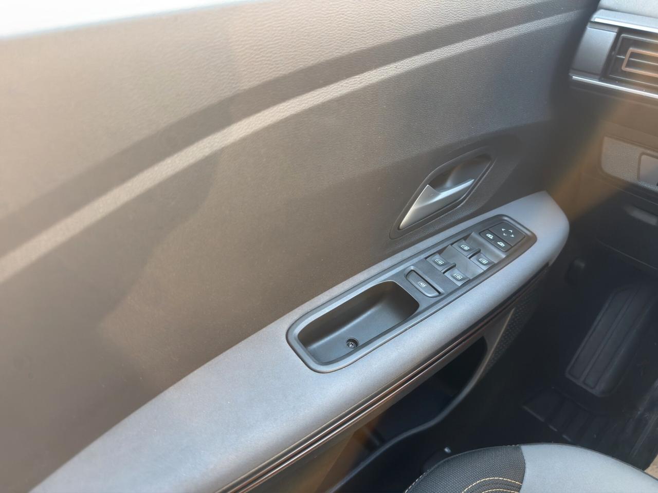 Dacia Sandero Stepway 1.0 TCe ECO-G Extreme Up