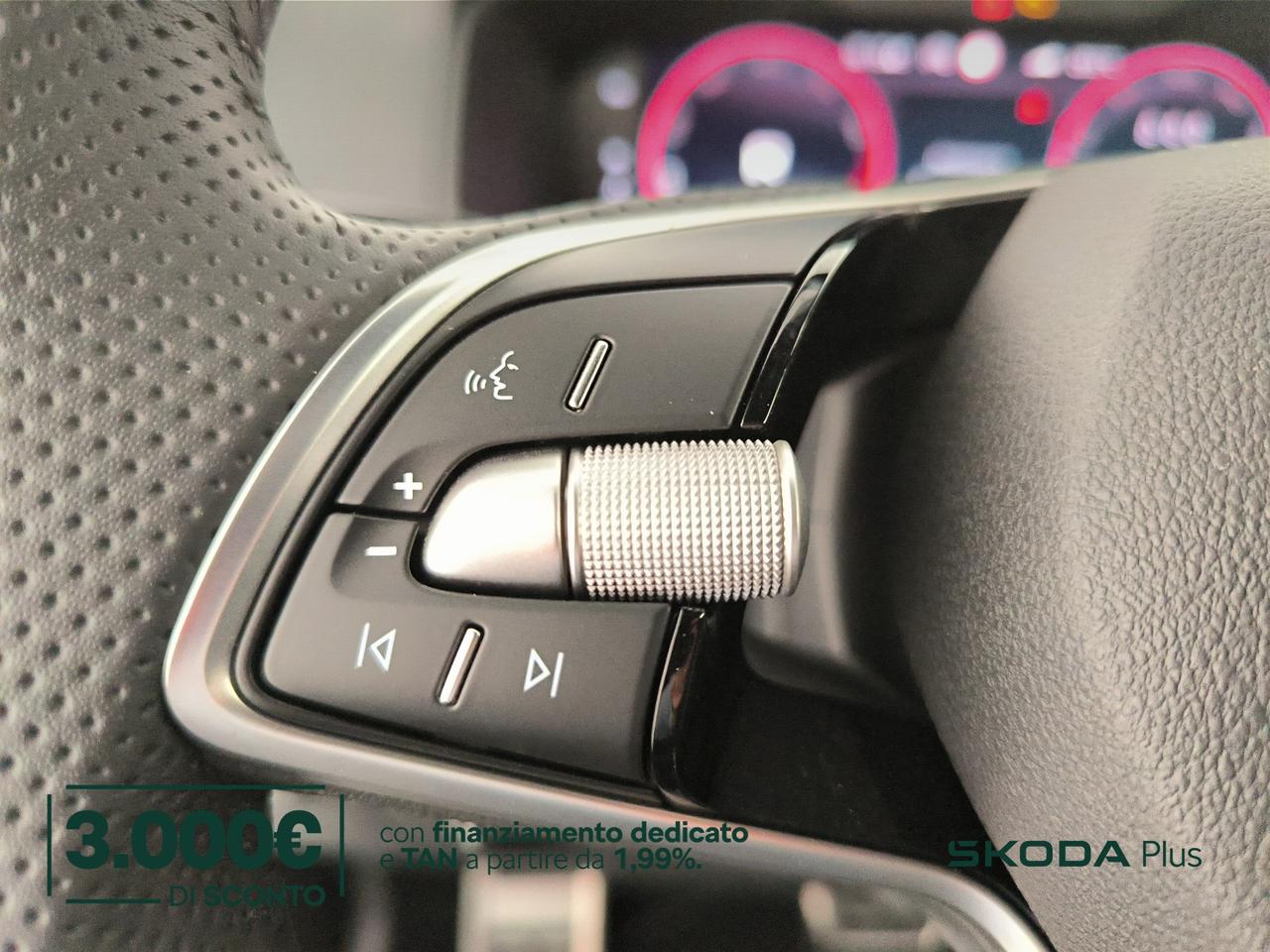Skoda Karoq 1.5 tsi sportline dsg