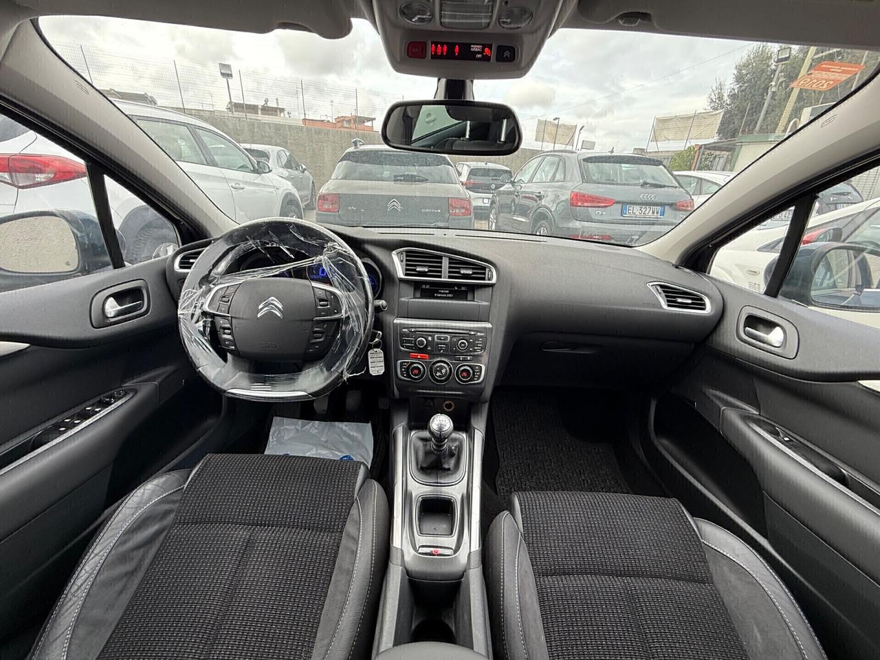 Citroen C4 1.6 e-HDi 110 airdream Exclusive,Climatronic,sensori di parcheggio,Pelle,ecc.
